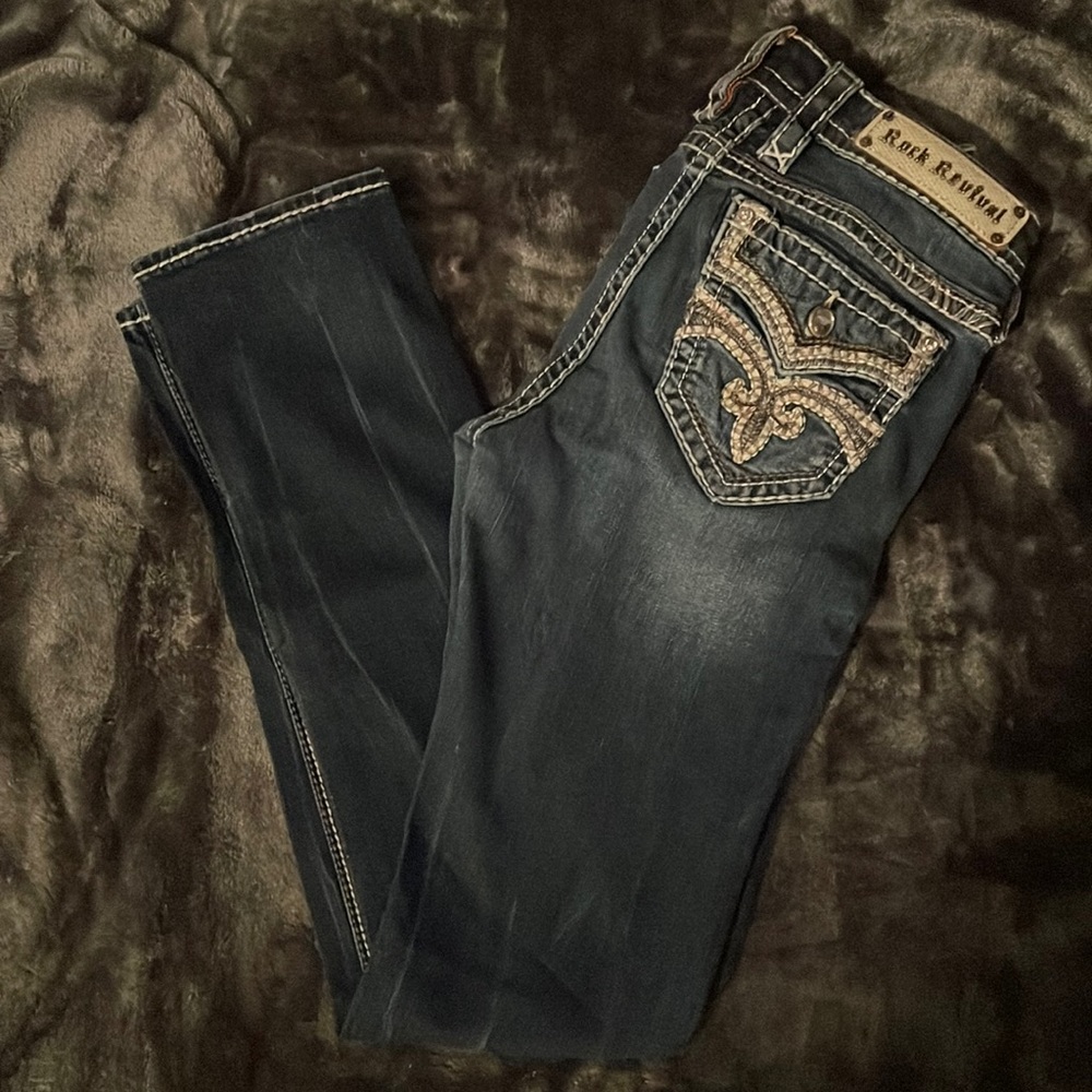 Womens size 27 mid-rise straight Rock Revival jean